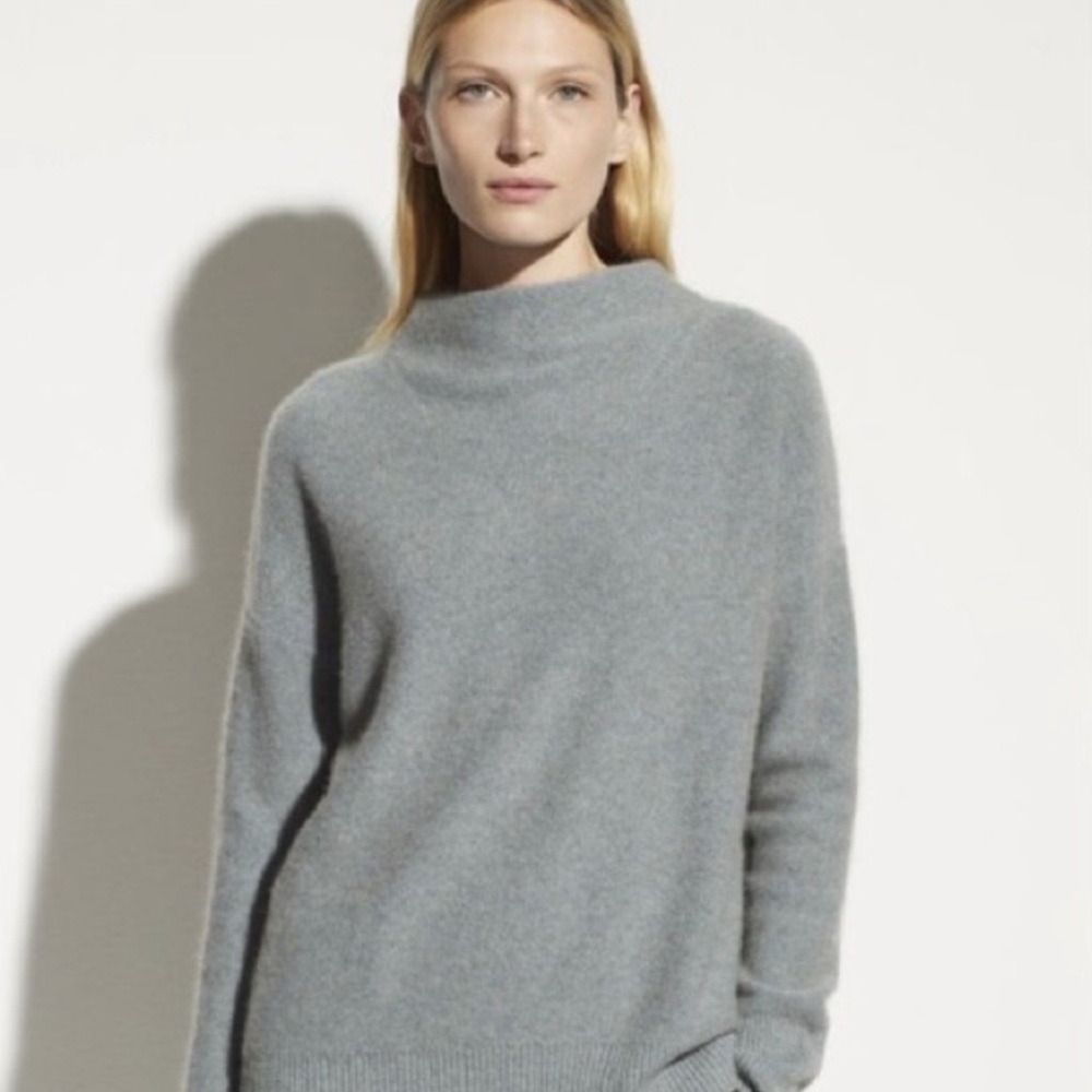 Vince 100% Cashmere Mock Neck Turtleneck Sweater